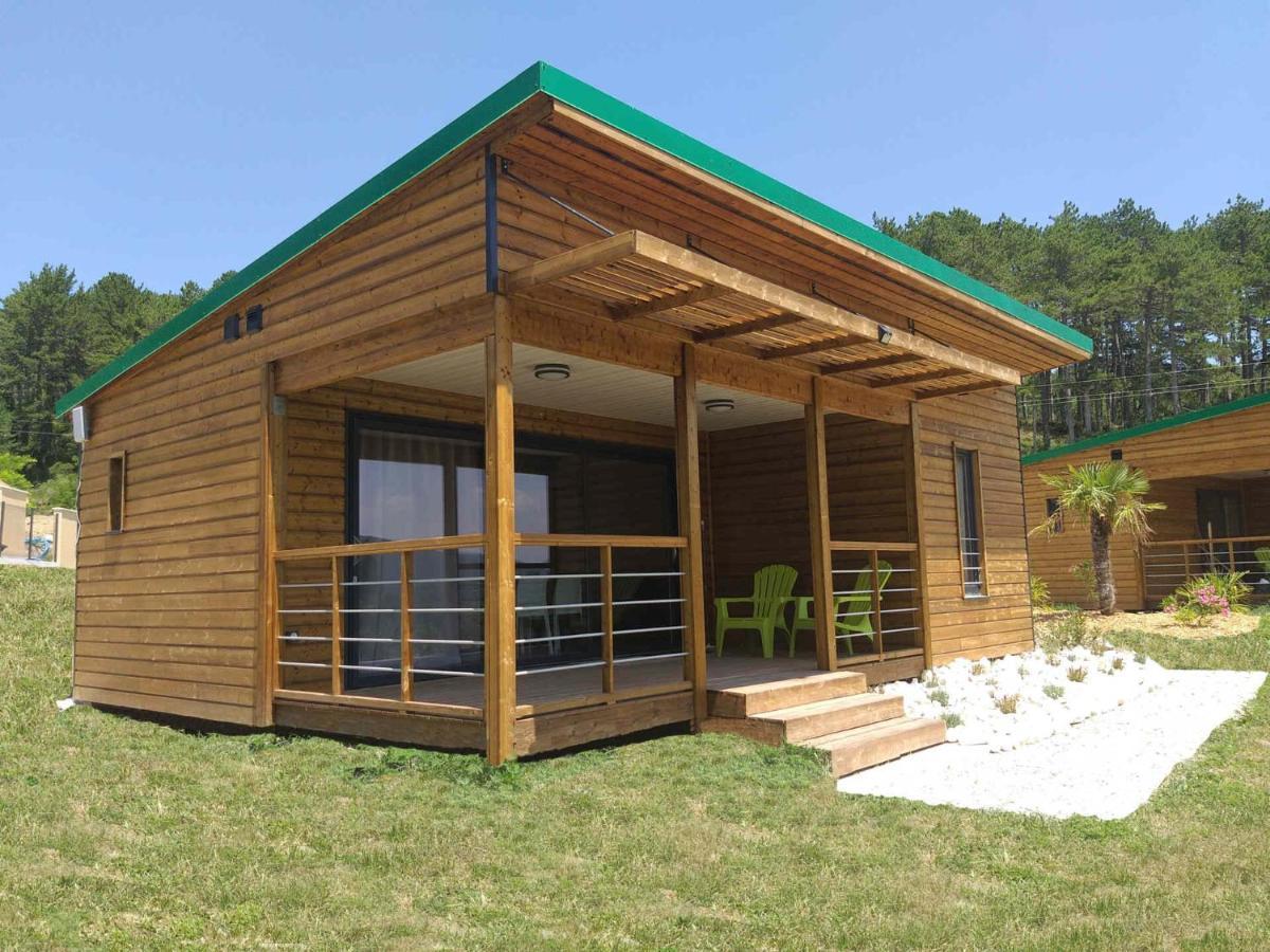 Les Chalets de Saint Maurice  Dieulefit Extérieur photo