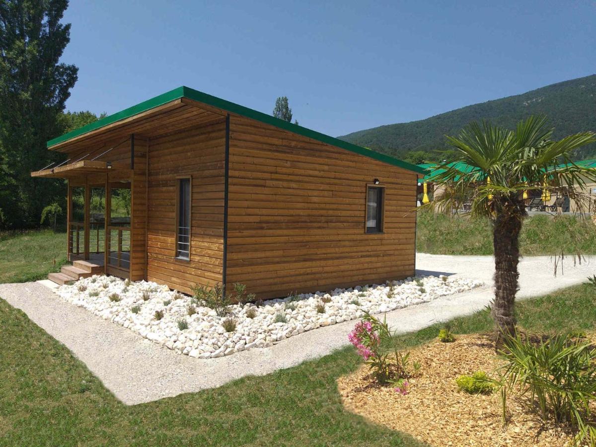 Les Chalets de Saint Maurice  Dieulefit Extérieur photo